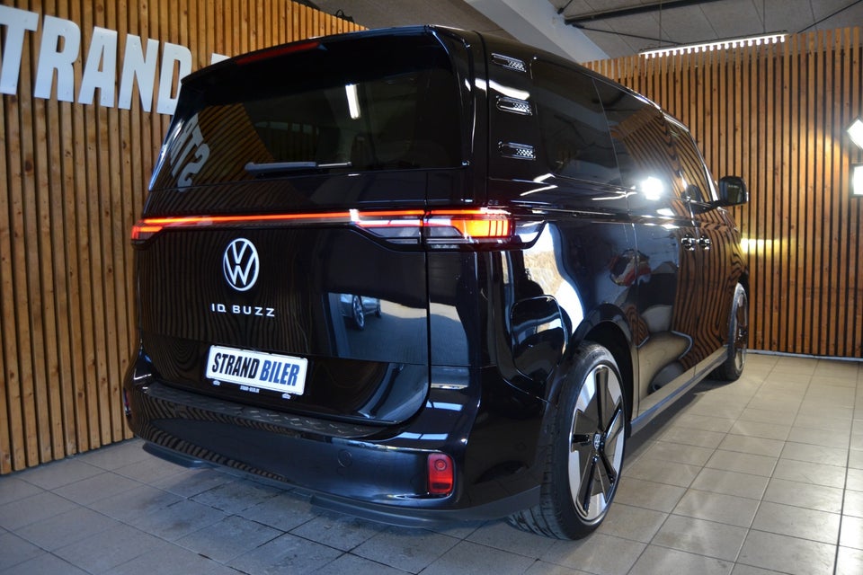 VW ID.Buzz 77 Style SWB 5d