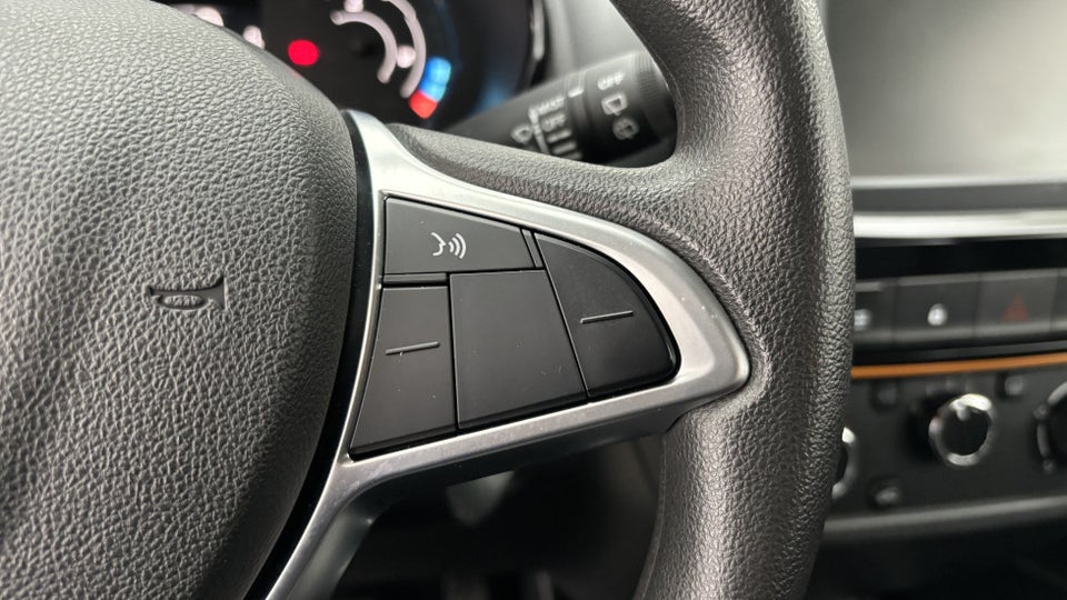 Dacia Spring Comfort+ 5d