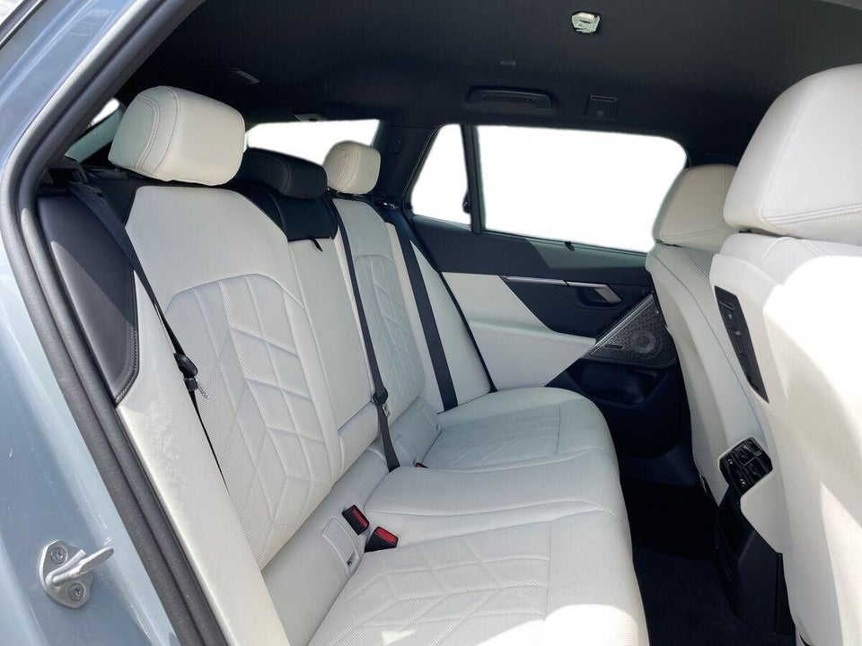 BMW i5 eDrive40 Touring Fully Charged M-Sport 5d