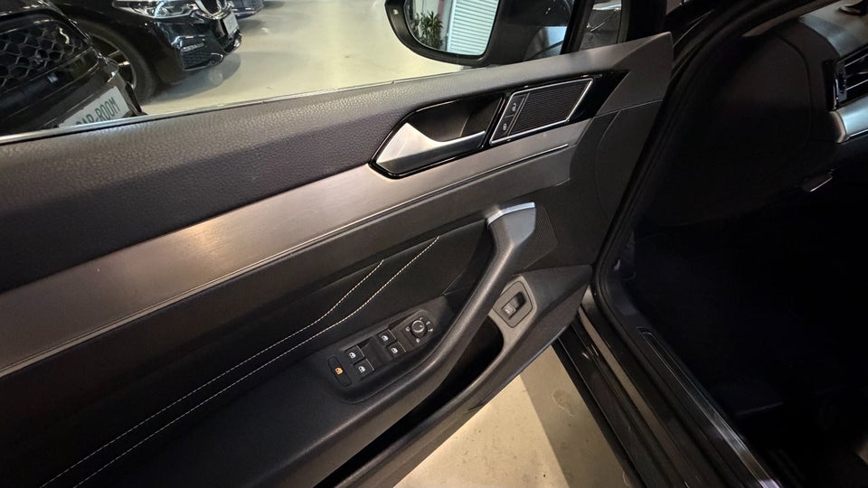 VW Passat 1,5 TSi 150 Elegance+ DSG 4d