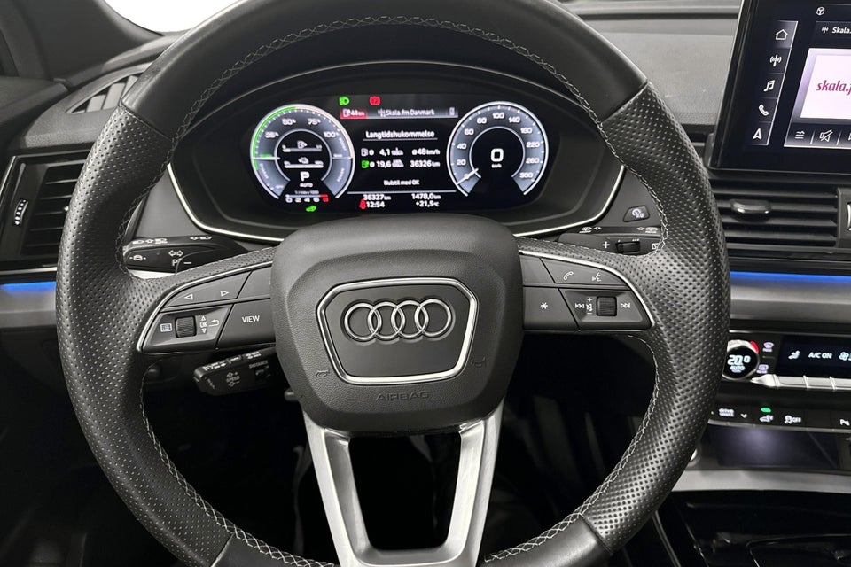 Audi Q5 50 TFSi e S-line quattro S-tr. 5d