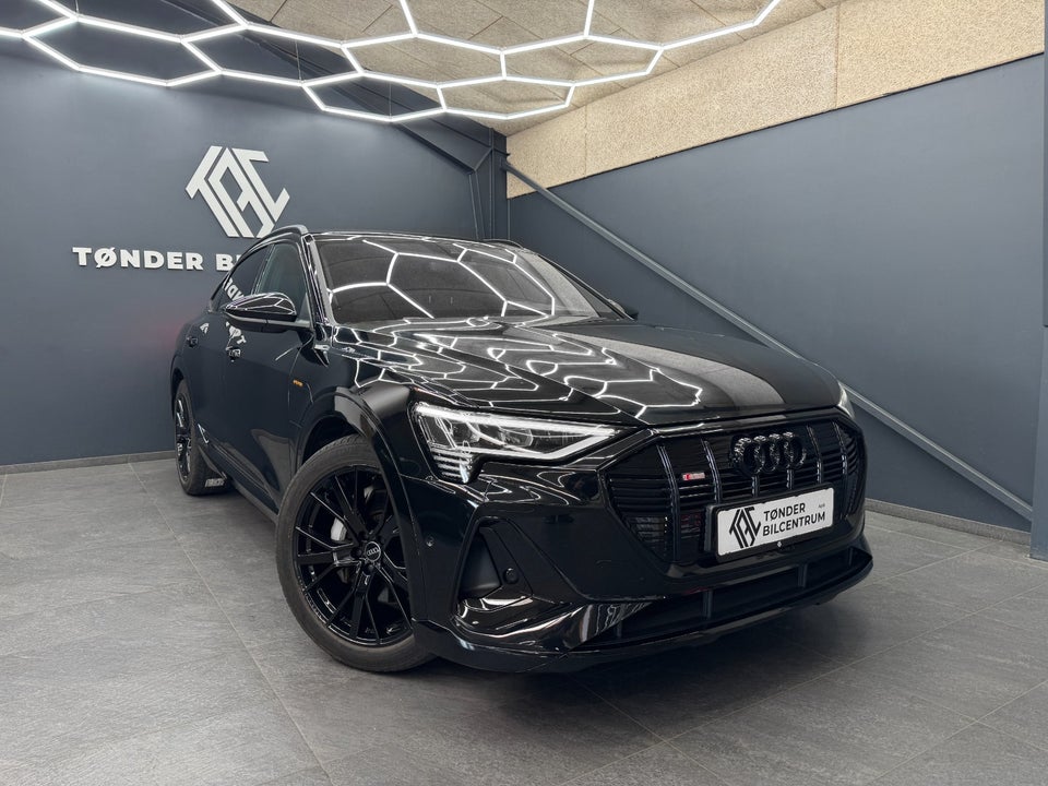 Audi e-tron 55 S-line Sportback quattro 5d