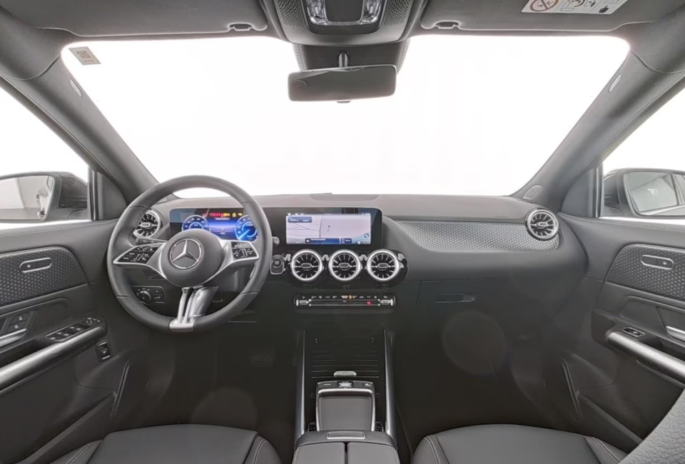 Mercedes EQA250 Progressive 5d