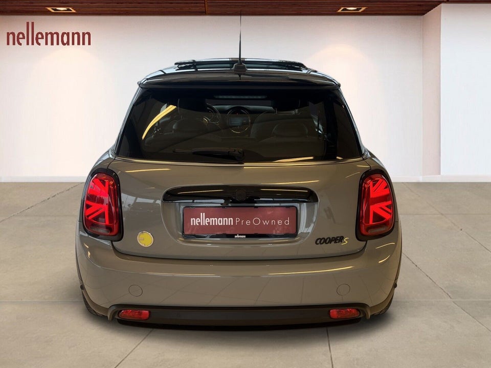 MINI Cooper SE Camden Edition 3d