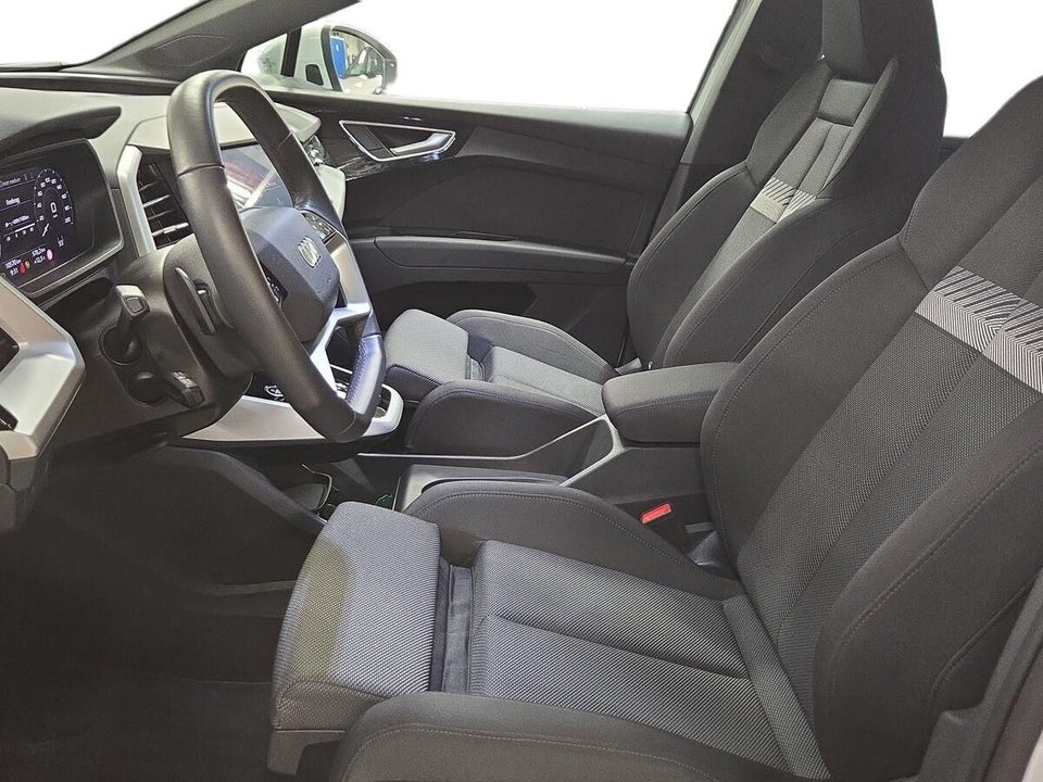 Audi Q4 e-tron 45 Progress 5d