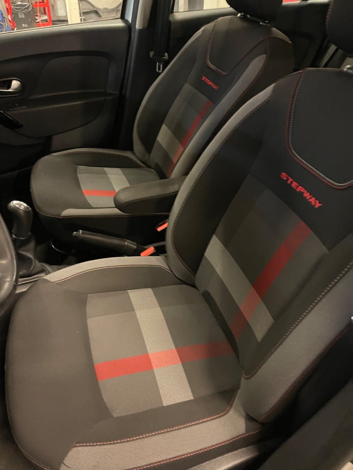 Dacia Logan Stepway 0,9 TCe 90 MCV 5d