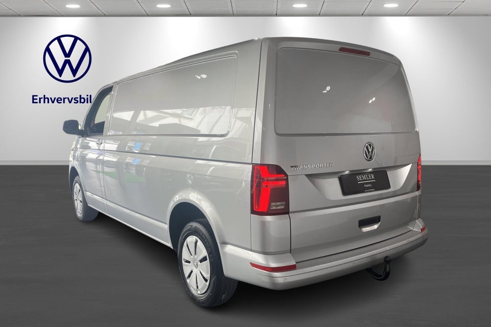 VW Transporter 2,0 TDi 150 Kassevogn DSG lang