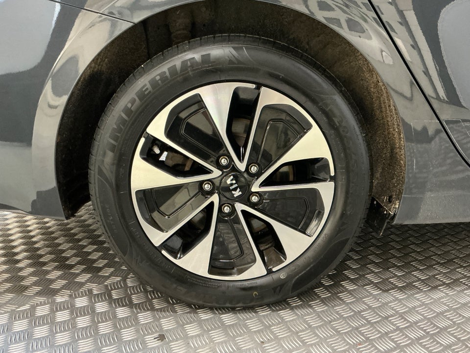 Kia Ceed 1,6 PHEV Upgrade SW DCT 5d