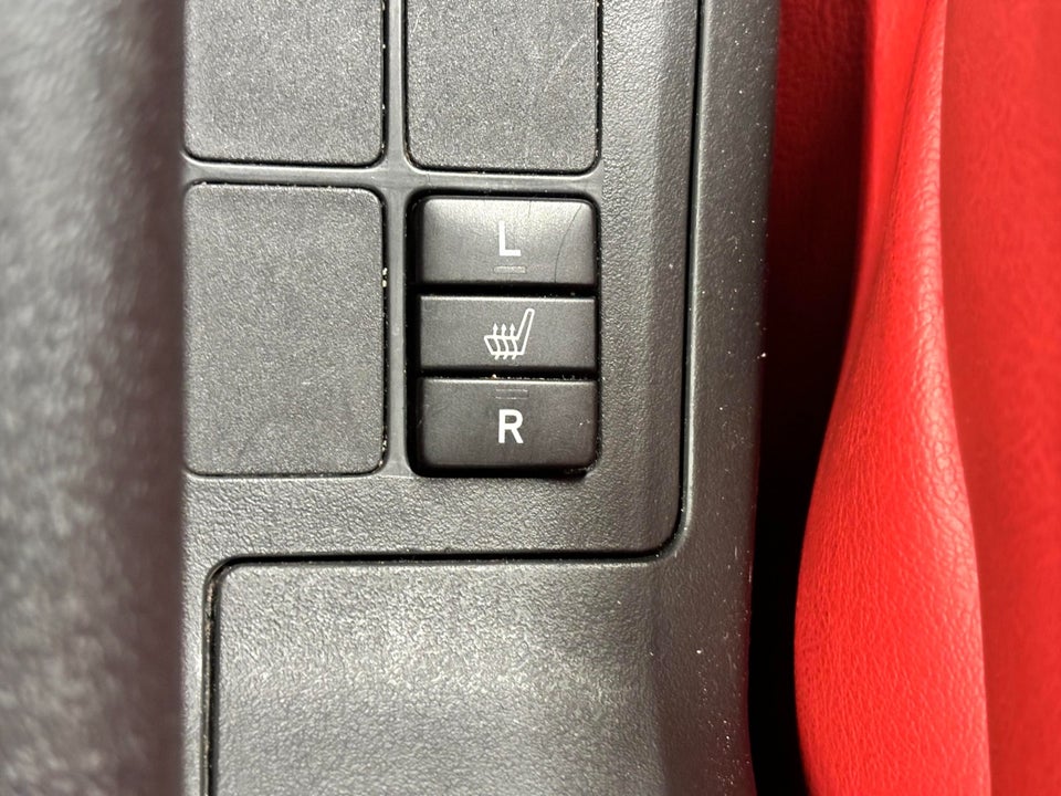 Toyota Yaris 1,3 Luna 5d