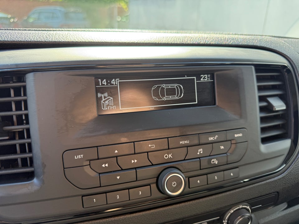 Peugeot e-Expert 50 L2 Premium Van