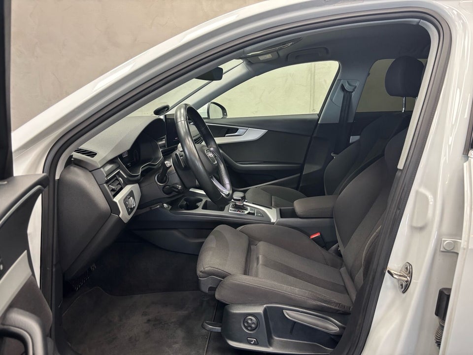 Audi A4 40 TFSi Prestige plus Avant S-tr. 5d