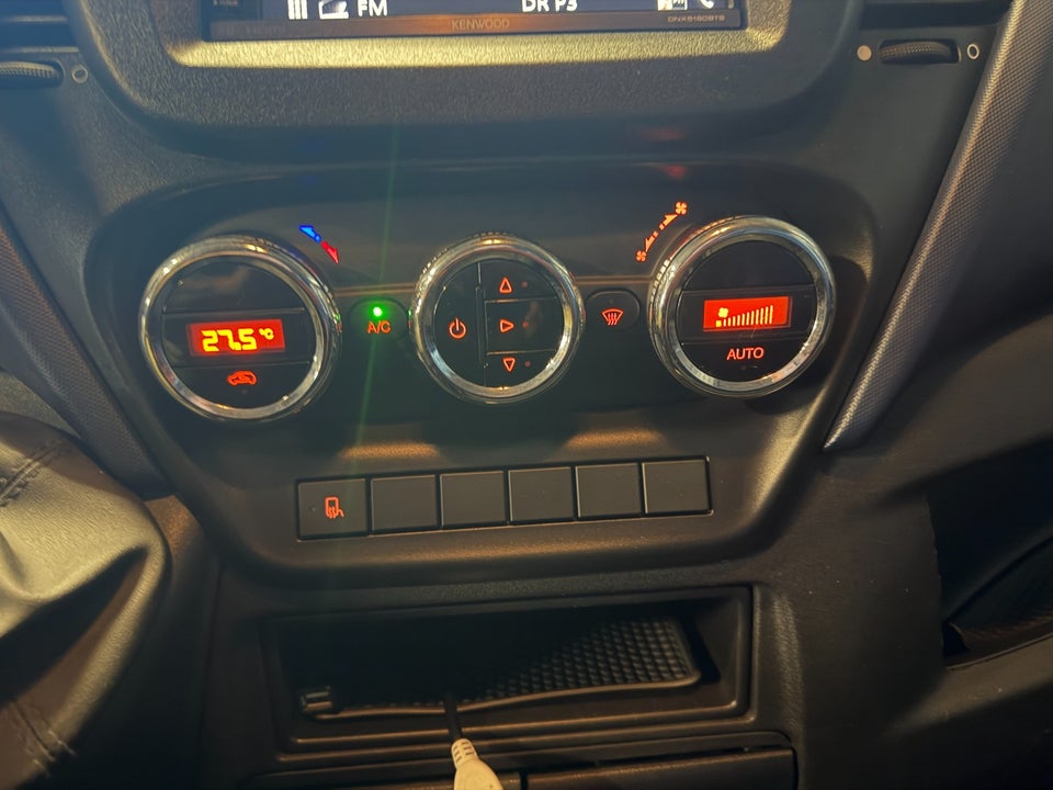 Iveco Daily 2,3 35C14 13,4m³ Van AG8