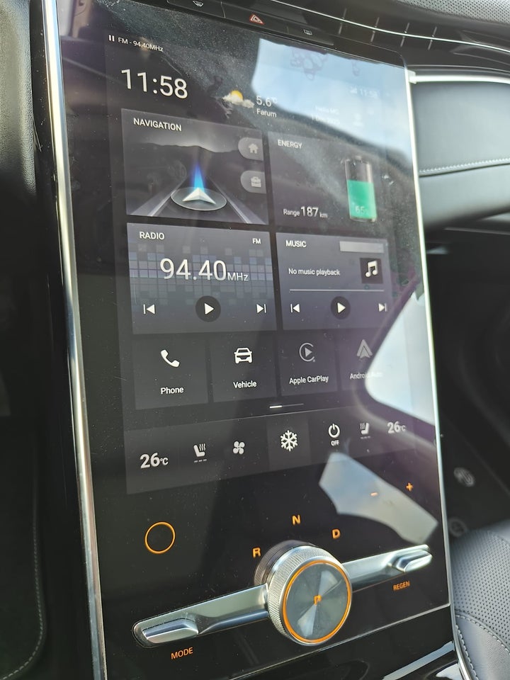 MG Marvel R Luxury 5d