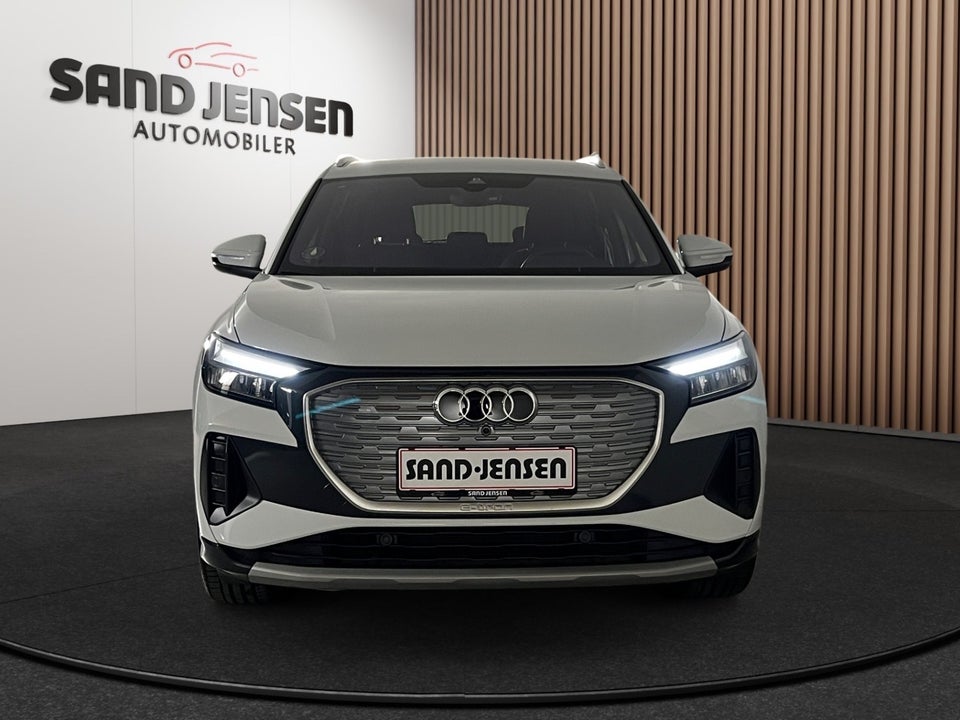 Audi Q4 e-tron 45 Progress 5d