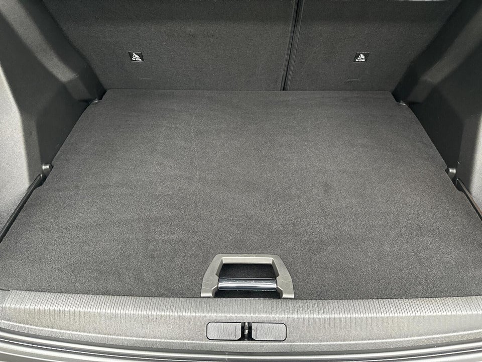 Peugeot 2008 1,2 PureTech 130 Platin Sport EAT8 5d