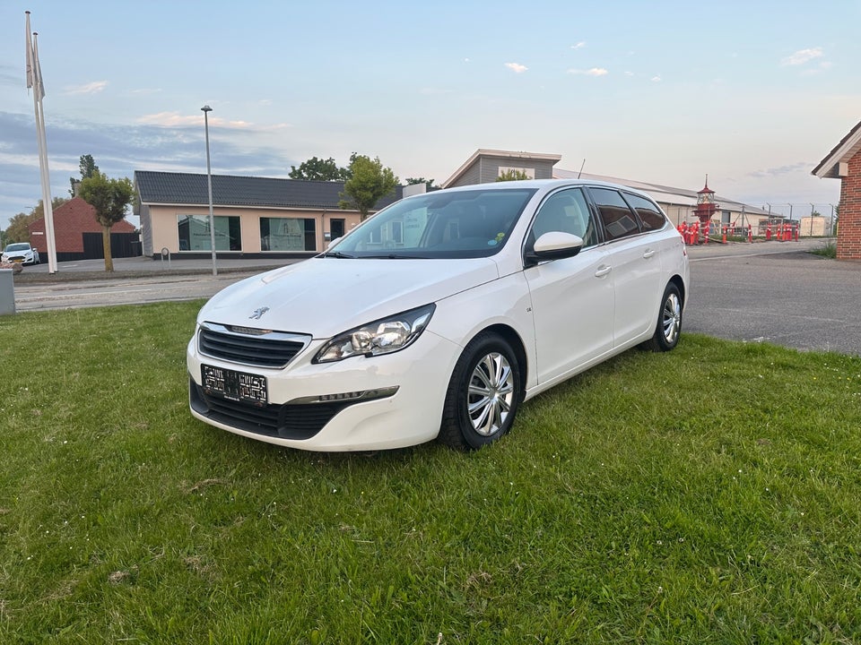 Peugeot 308 1,6 BlueHDi 120 Active SW 5d