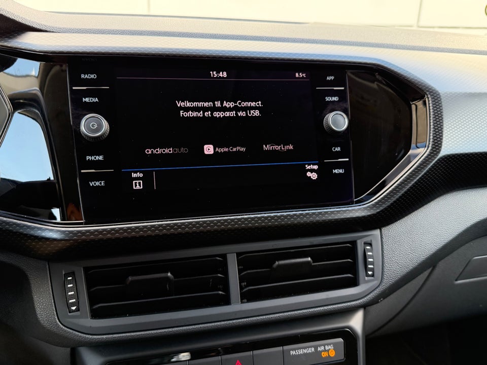 VW T-Cross 1,6 TDi 95 Life DSG Van 5d