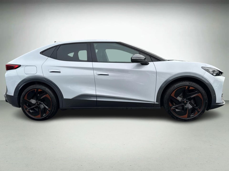 Cupra Tavascan 77 Adrenaline 5d