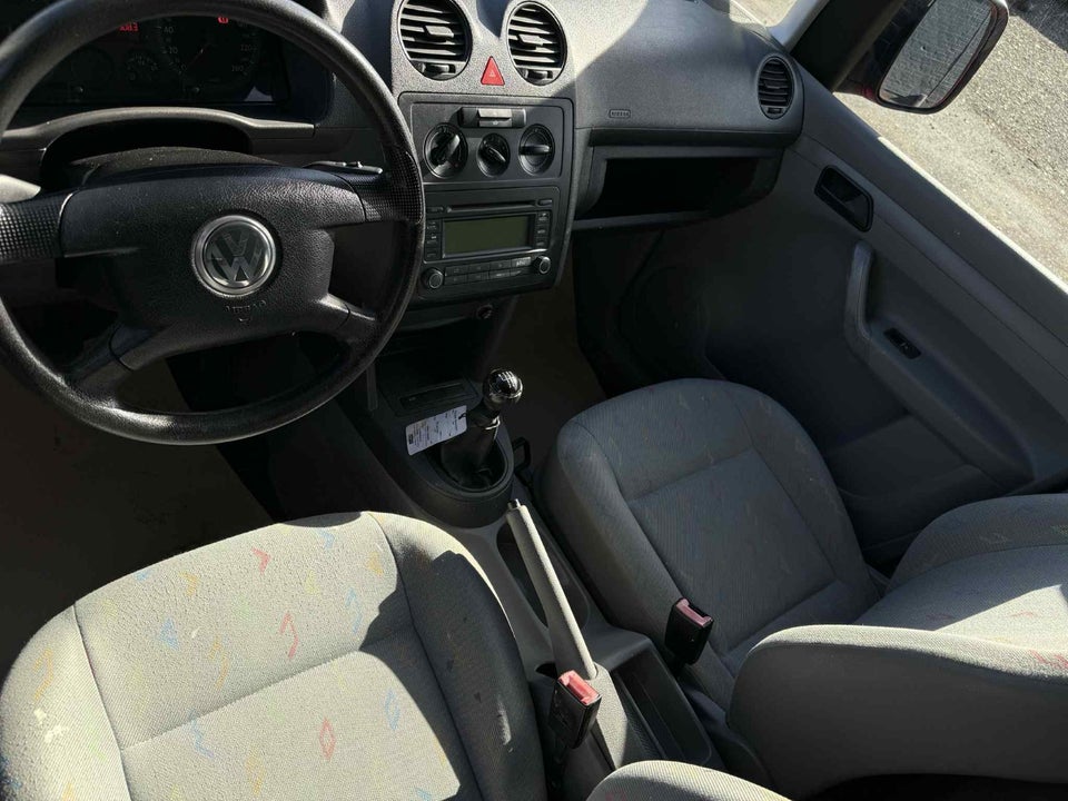 VW Caddy 2,0 SDi 4d