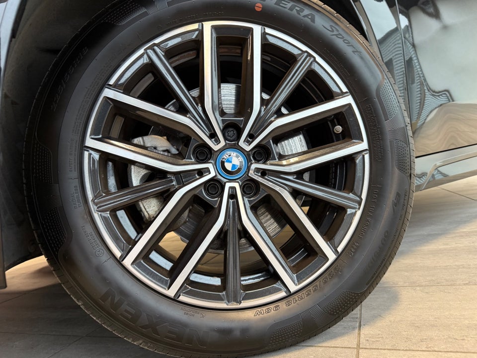 BMW iX1 xDrive30 M-Sport 5d