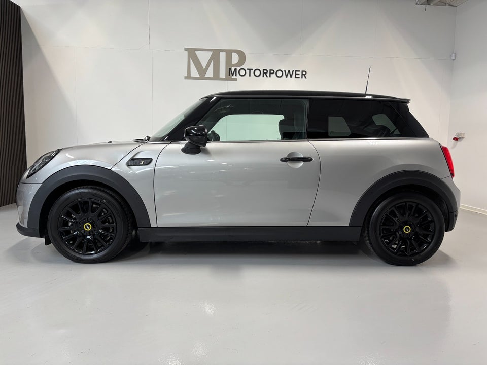 MINI Cooper SE Classic Trim 3d