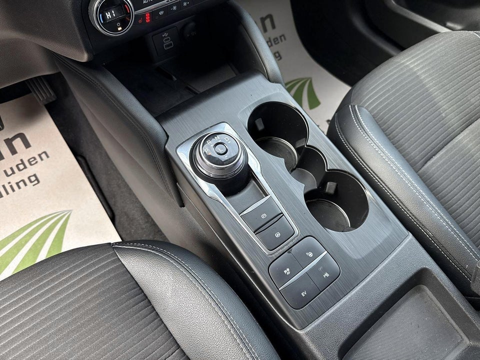 Ford Kuga 2,5 PHEV Titanium X CVT 5d