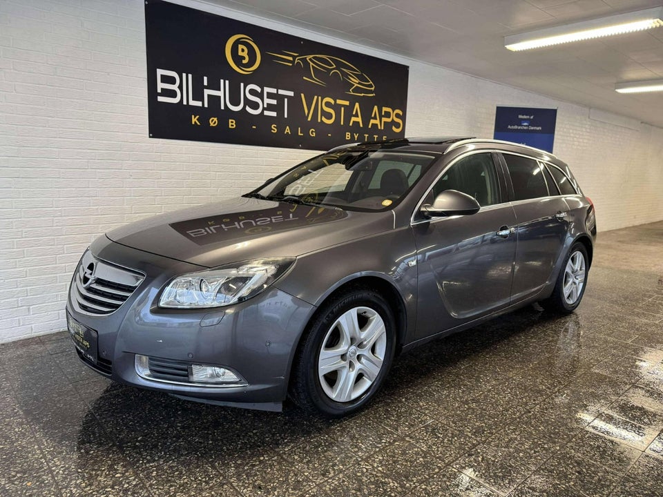 Opel Insignia 1,6 T 180 Cosmo Sports Tourer 5d