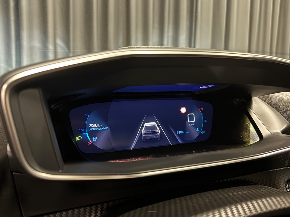 Peugeot 208 1,5 BlueHDi 100 Allure Sky 5d