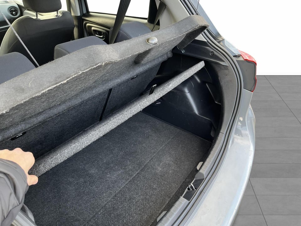 Toyota Yaris 1,5 Hybrid H3 Premium e-CVT 5d