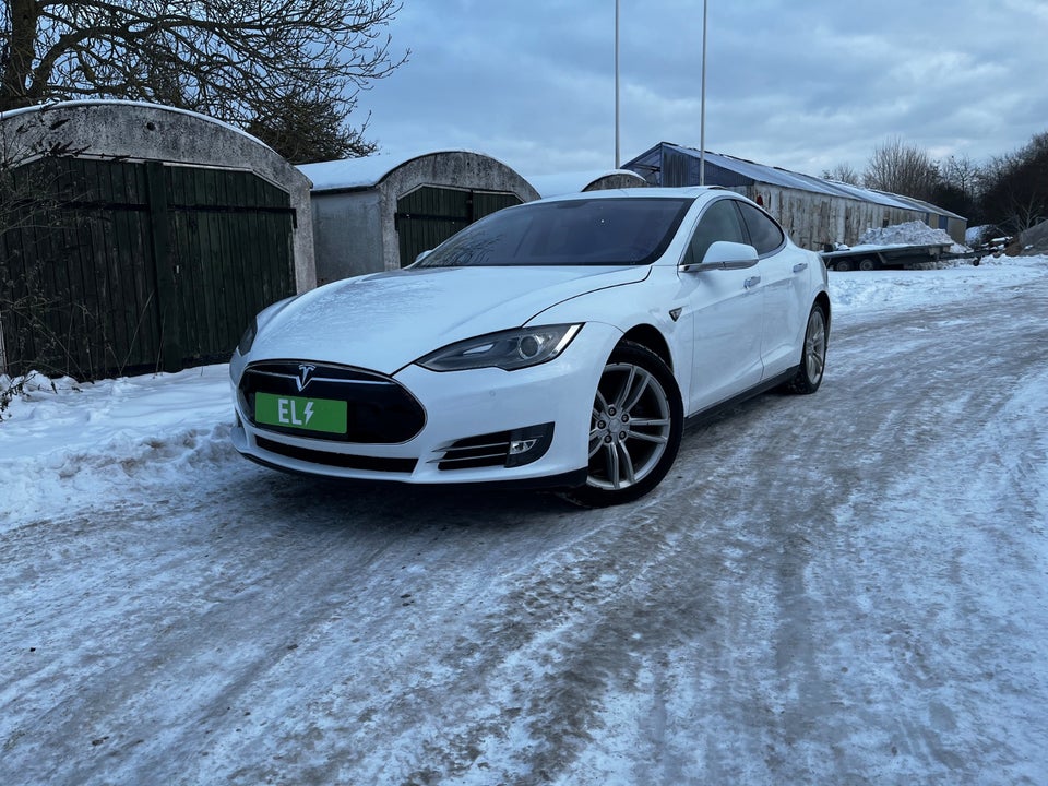 Tesla Model S 85 5d
