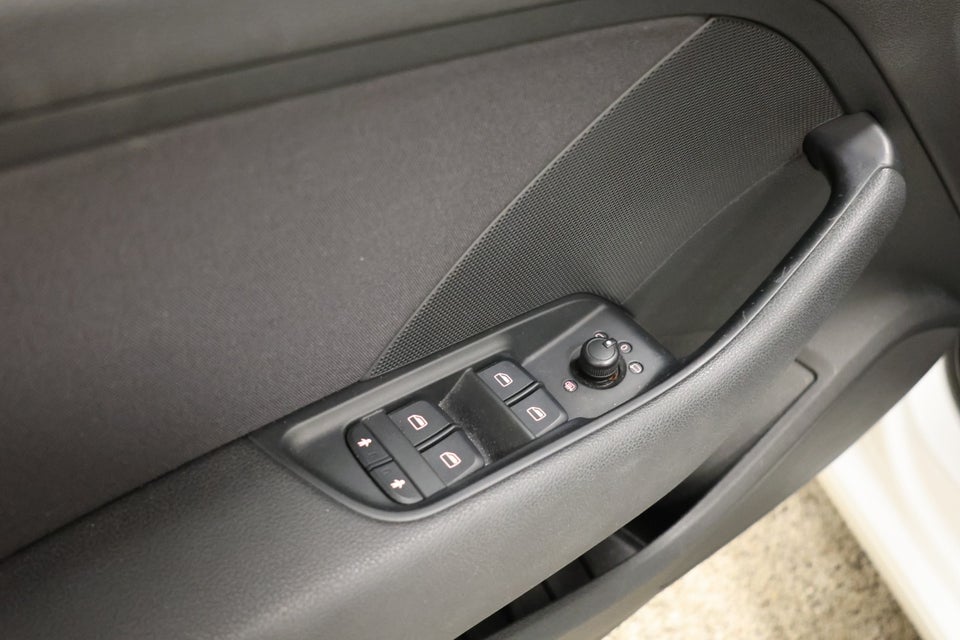 Audi A3 1,6 TDi Ambition Sportback 5d