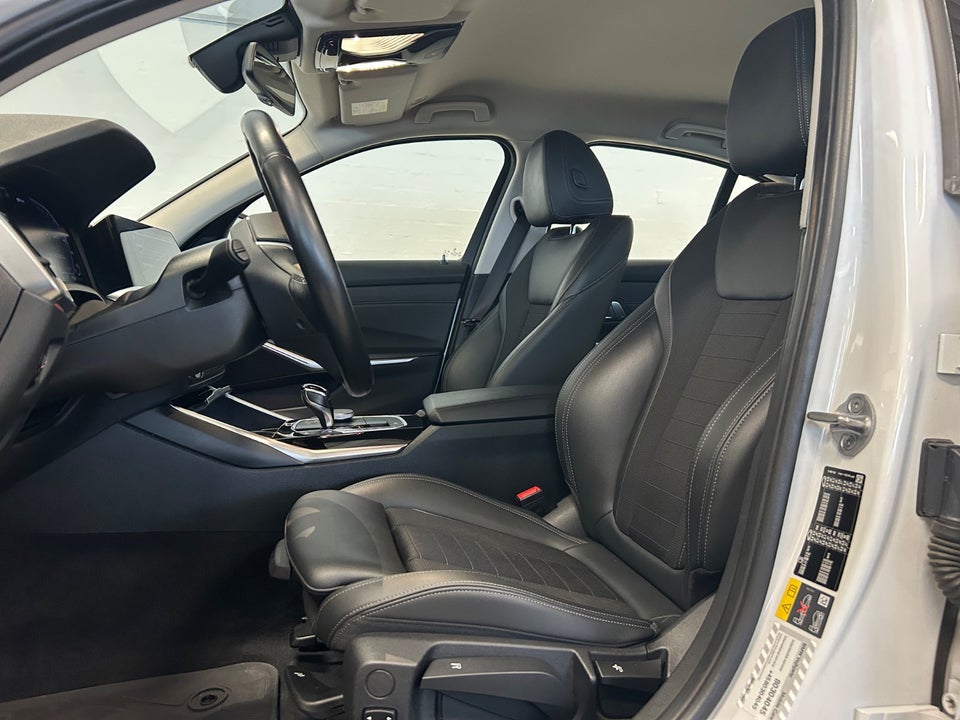 BMW 330e 2,0 Sport Line aut. 4d