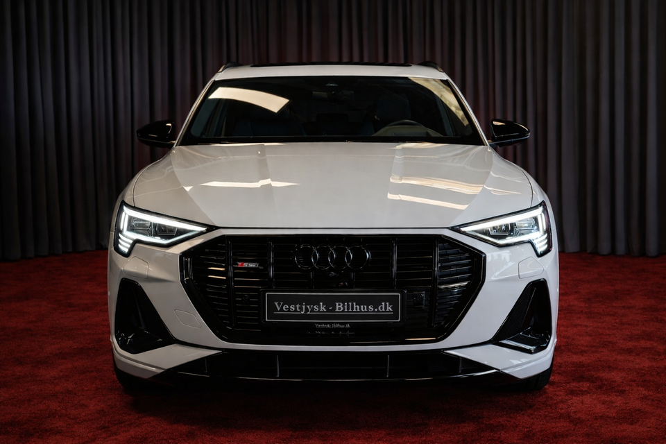 Audi e-tron 55 Black Edition S-line quattro 5d