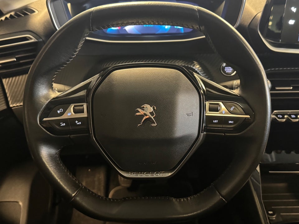Peugeot 208 1,5 BlueHDi 100 Allure Sky 5d