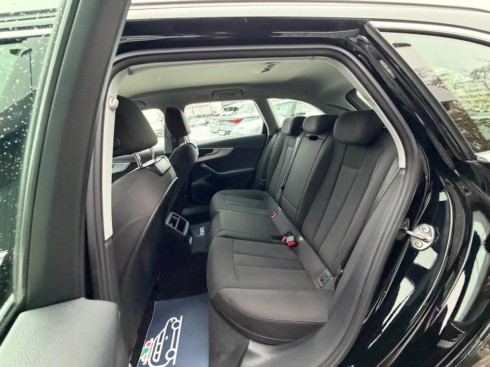 Audi A4 40 TFSi Sport Prestige Avant S-tr. 5d