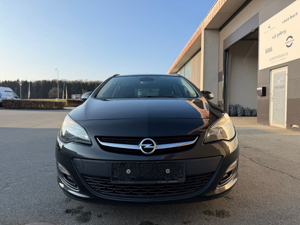 Opel Astra 1,4 T 140 Enjoy Sports Tourer 5d