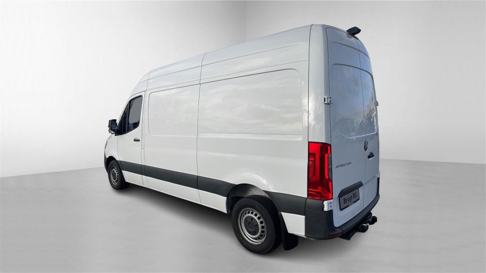 Mercedes Sprinter 215 2,0 CDi A2 Kassevogn aut. FWD