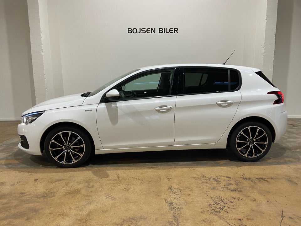 Peugeot 308 1,5 BlueHDi 130 Style+ 5d