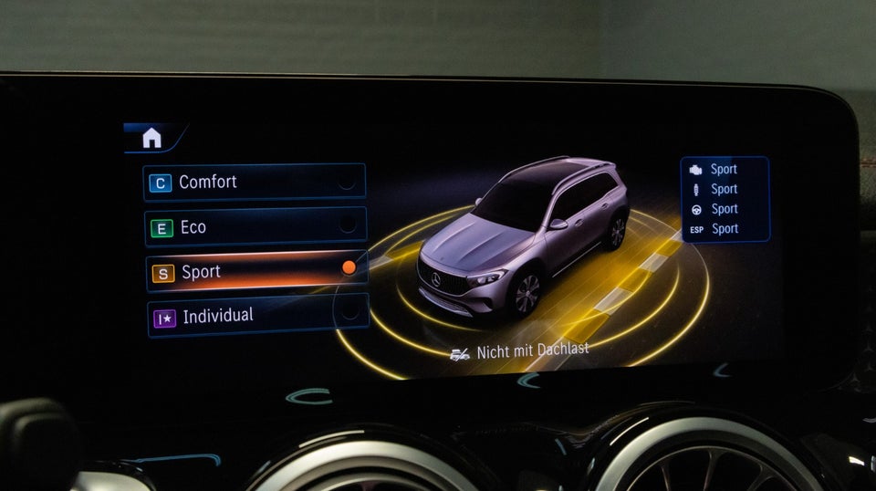 Mercedes EQB350 AMG Premium 4Matic 7prs 5d