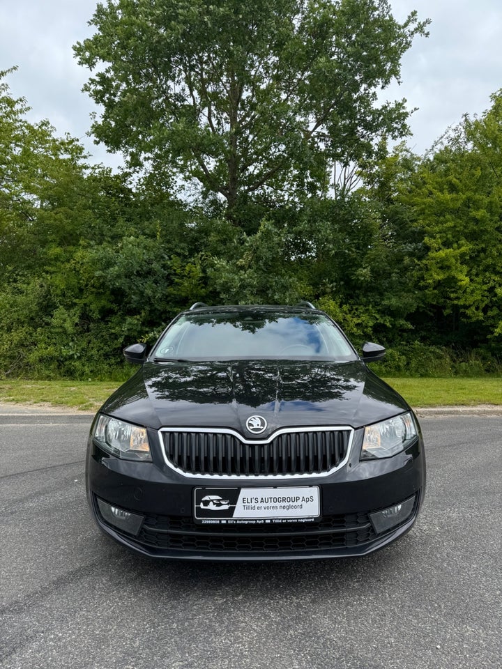 Skoda Octavia 1,8 TSi 180 Elegance Combi DSG 5d