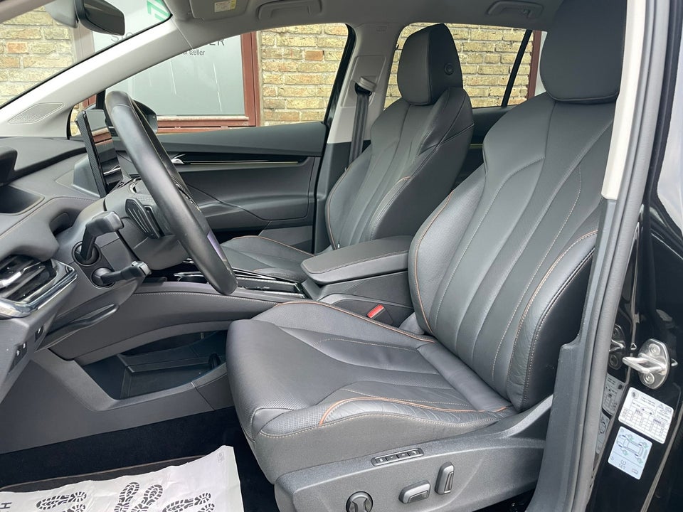 Skoda Enyaq 80 iV Suite 5d