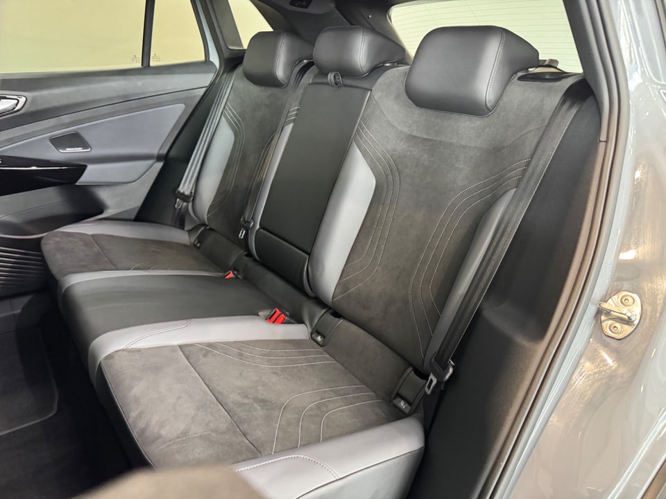 VW ID.4 77 Style 5d