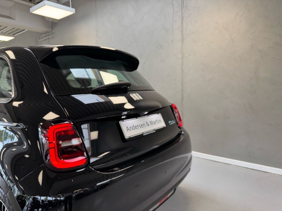 Fiat 500e 42 la Prima by Bocelli 3d