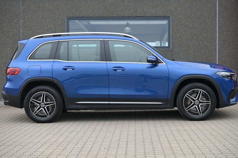 Mercedes EQB250+ AMG Line 7prs 5d