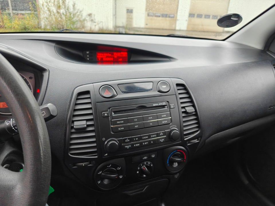 Hyundai i20 1,25 Comfort 5d