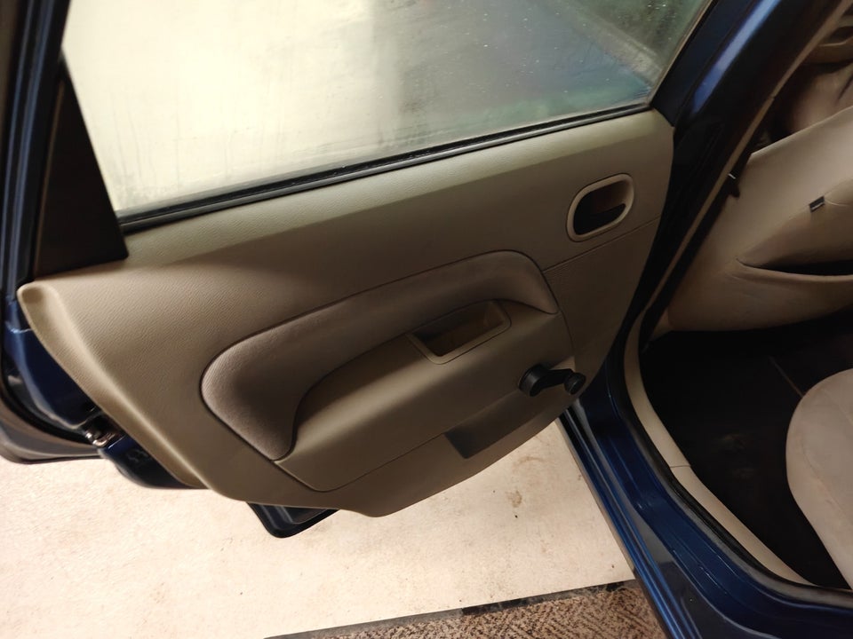 Ford Fiesta 1,6 TDCi 90 Trend 5d