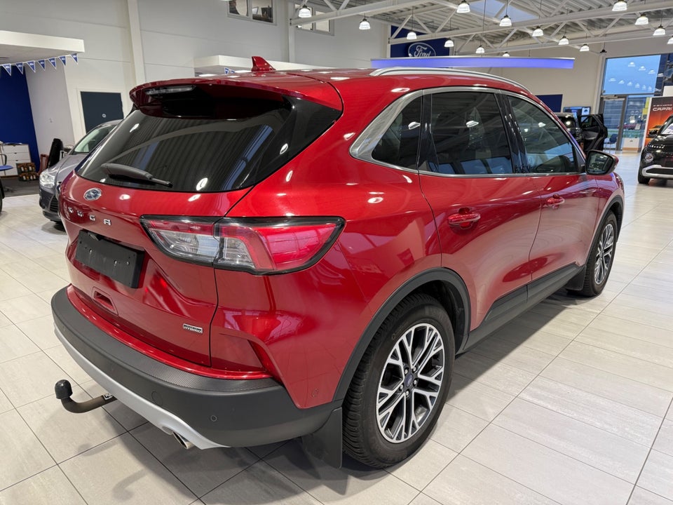 Ford Kuga 2,5 PHEV Titanium X CVT 5d