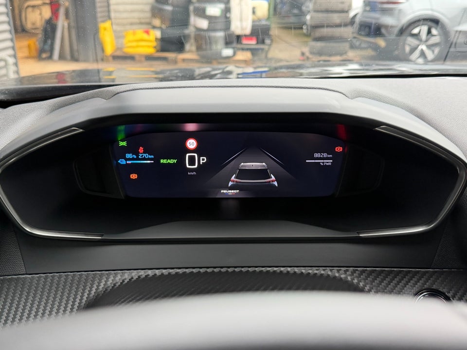 Peugeot e-2008 50 Style 5d