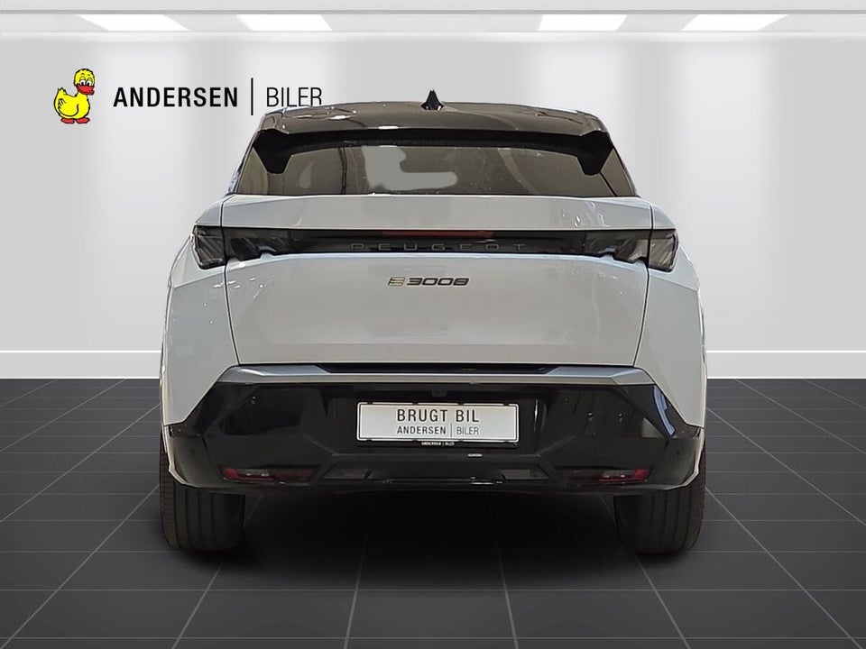 Peugeot e-3008 77 GT Pack 5d