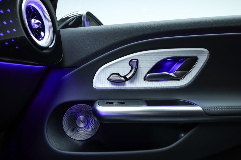 Mercedes CLA250+ EQ Progressive Premium Plus 4d